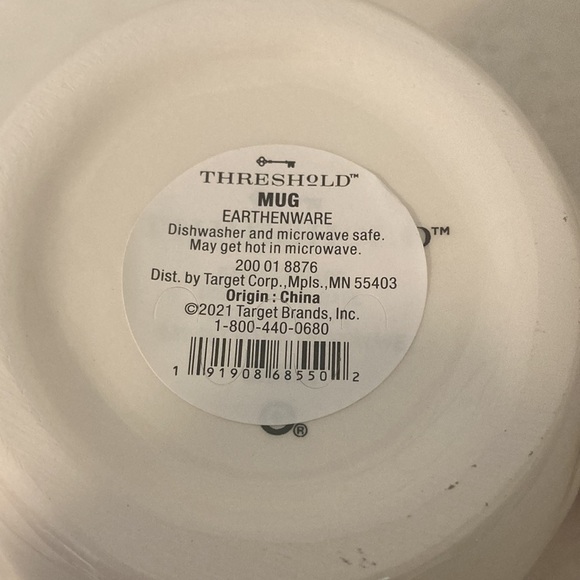 Target Threshold Christmas 2021 Santa Mug - Picture 4 of 5